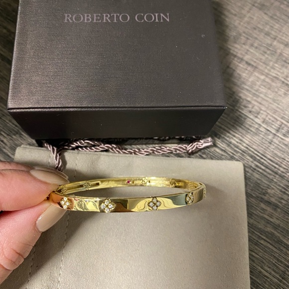 Verona Diamond Flower Bangle - Picture 3 of 12